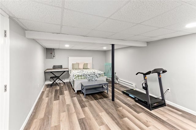 77 Rockwood Avenue, Cranston, RI 02920