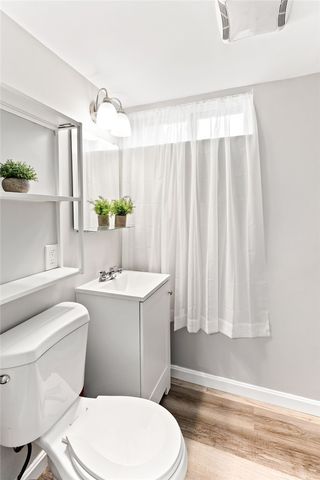 77 Rockwood Avenue, Cranston, RI 02920