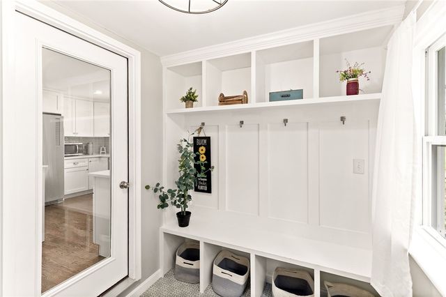 77 Rockwood Avenue, Cranston, RI 02920