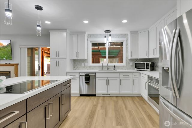 28012 236th Avenue SE, Maple Valley, WA 98038