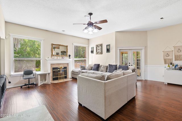 4593 CAPE ELIZABETH Court E, Jacksonville, FL 32277