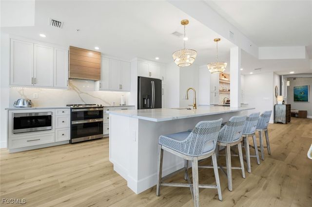 6021 Silver King BLVD 203, Cape Coral, FL 33914