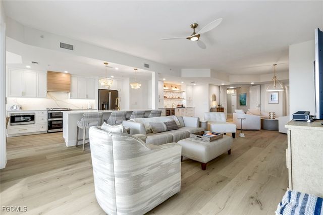 6021 Silver King BLVD 203, Cape Coral, FL 33914