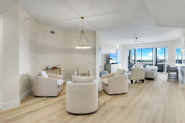 6021 Silver King BLVD 203, Cape Coral, FL 33914