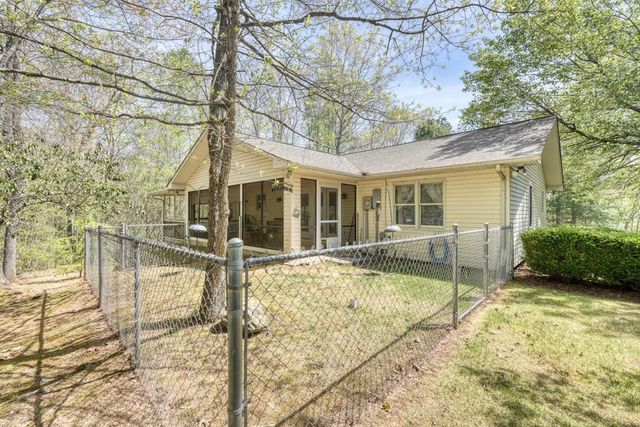 27 E Dogwood Lane, Blue Ridge, GA 30513