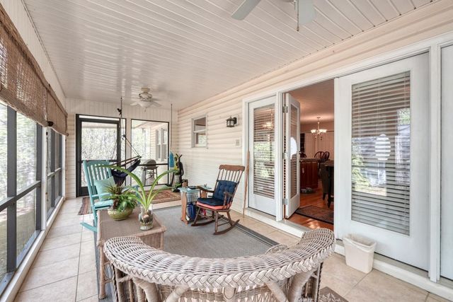 27 E Dogwood Lane, Blue Ridge, GA 30513