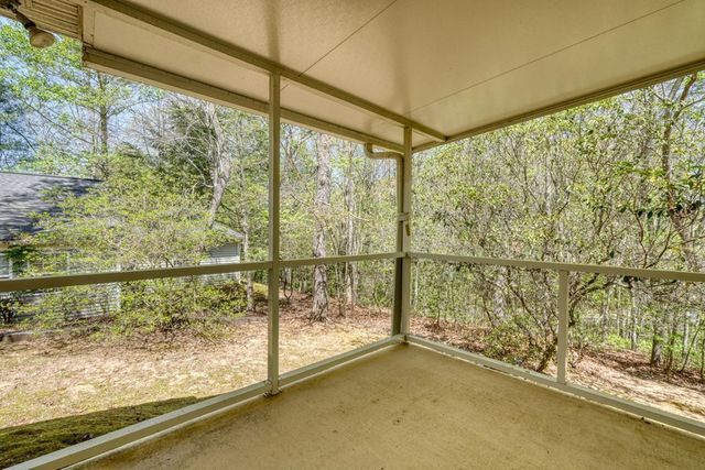 27 E Dogwood Lane, Blue Ridge, GA 30513