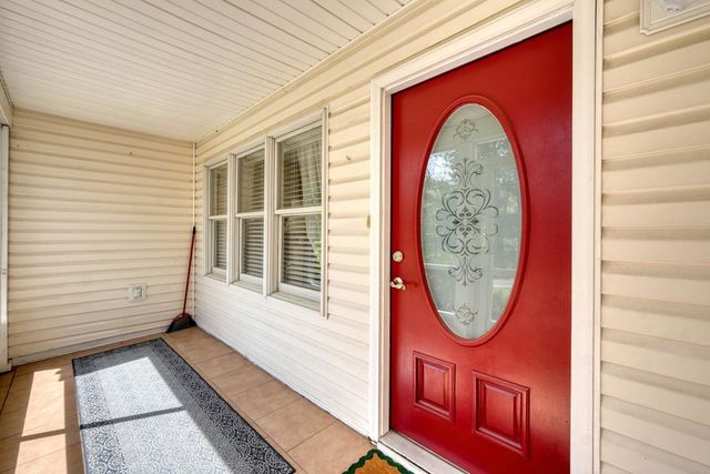 27 E Dogwood Lane, Blue Ridge, GA 30513
