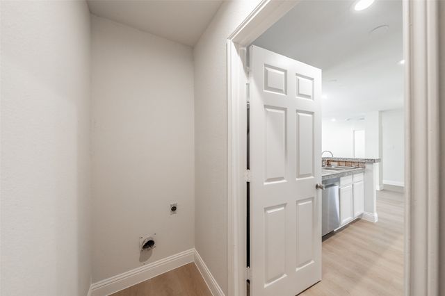 4503 Mexicana Road, Dallas, TX 75212