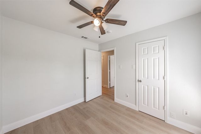 4503 Mexicana Road, Dallas, TX 75212