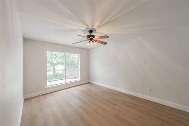 4503 Mexicana Road, Dallas, TX 75212