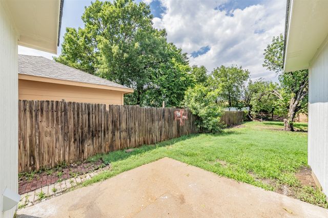 4503 Mexicana Road, Dallas, TX 75212