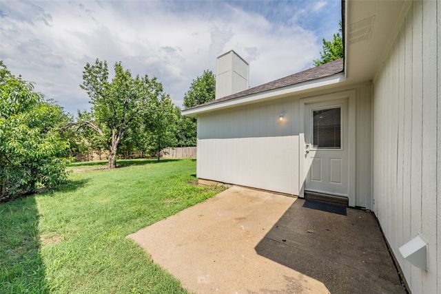 4503 Mexicana Road, Dallas, TX 75212