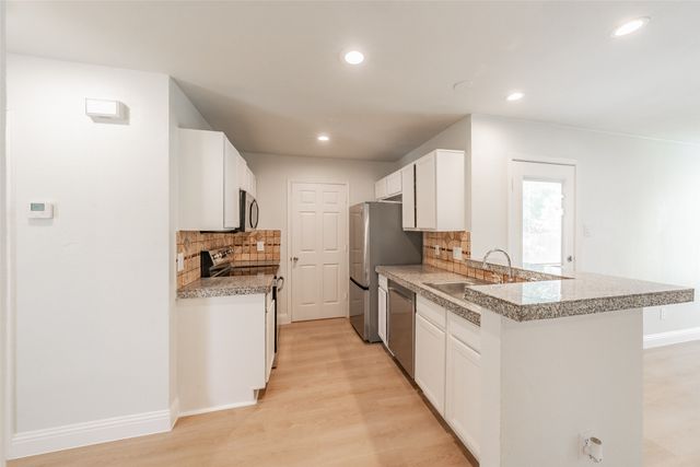 4503 Mexicana Road, Dallas, TX 75212