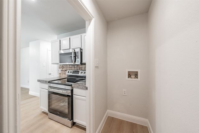 4503 Mexicana Road, Dallas, TX 75212