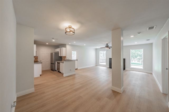 4503 Mexicana Road, Dallas, TX 75212