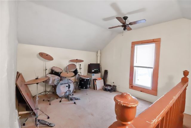 1300 N Waterloo Avenue, Jackson, MI 49202