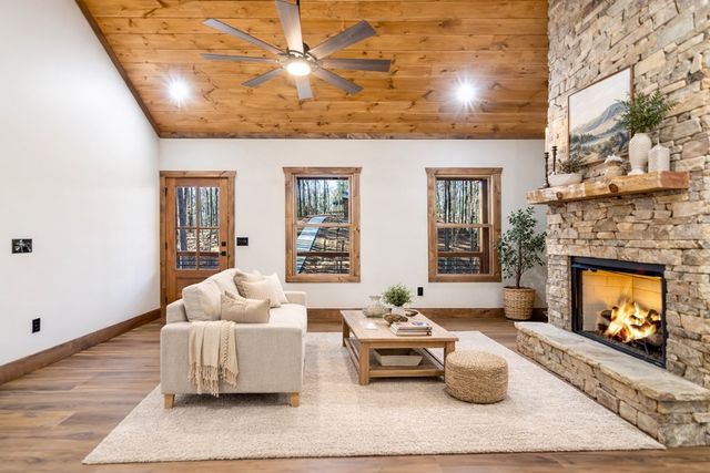 82 Monitor Drive, Ellijay, GA 30540