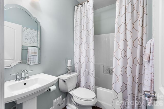 21329 Crown Lake Drive, Cornelius, NC 28031