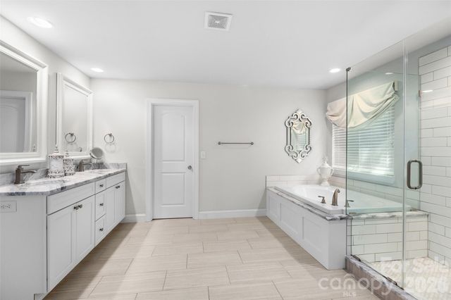 21329 Crown Lake Drive, Cornelius, NC 28031