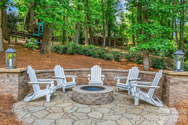 21329 Crown Lake Drive, Cornelius, NC 28031