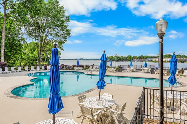 21329 Crown Lake Drive, Cornelius, NC 28031