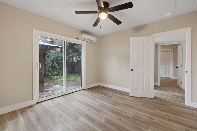 33239 Road 160, Ivanhoe, CA 93235