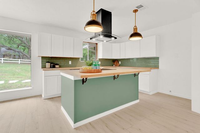 439 N Lonestar Lane, Hideaway, TX 75771