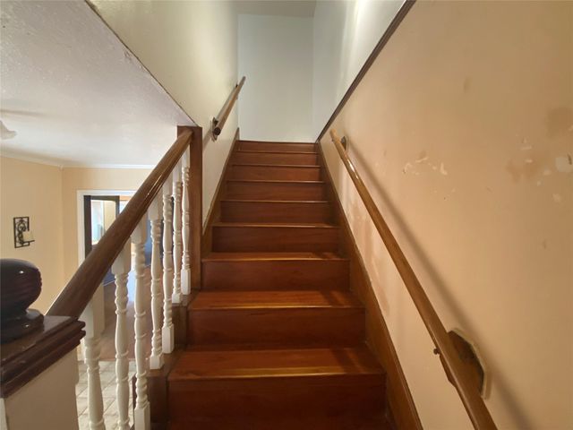 14706 Woodward Gardens Drive, Houston, TX 77082