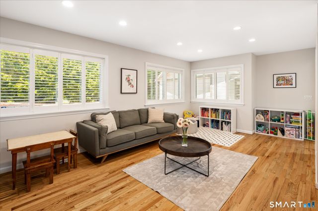 12 Urban Street, Stamford, CT 06905