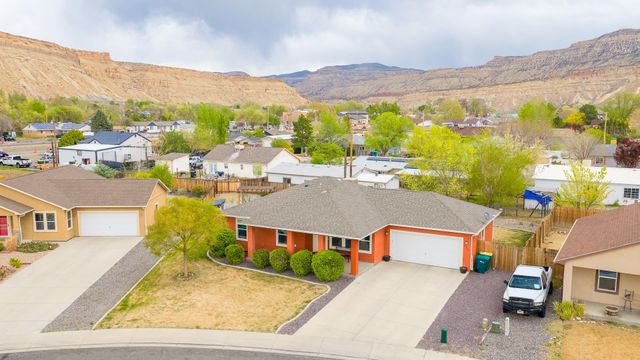 825 Cabernet Drive, Palisade, CO 81526