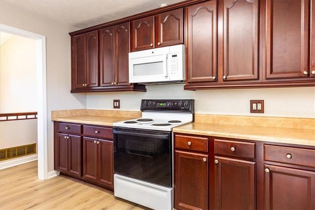 3237 Windgate Drive, Buford, GA 30519