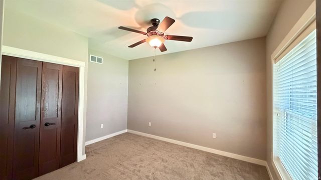 2121 Woodland Estates Drive, Elkhart, IN 46514