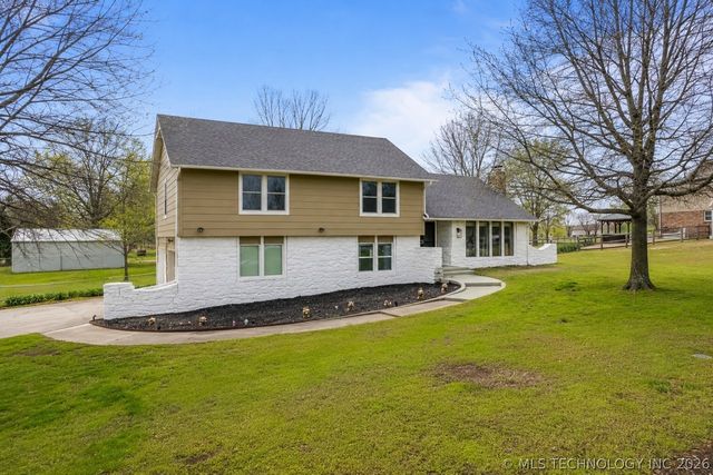 17316 E 109th Street North, Owasso, OK 74055