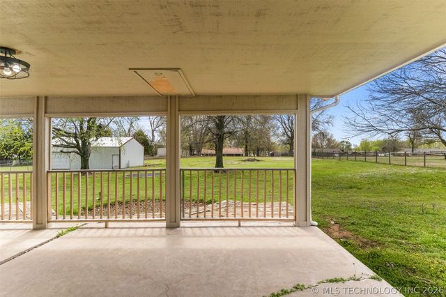 17316 E 109th Street North, Owasso, OK 74055