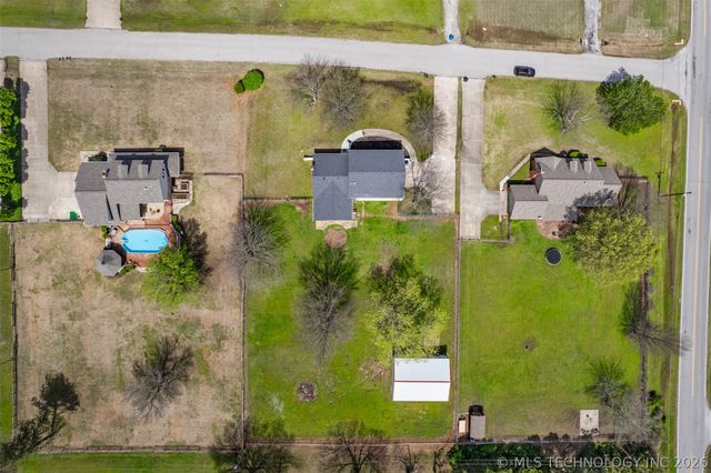 17316 E 109th Street North, Owasso, OK 74055