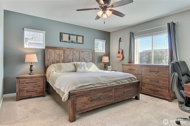 3353 Nova Street NE, Lacey, WA 98516