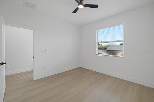 639 W 9TH STREET, Lakeland, FL 33805