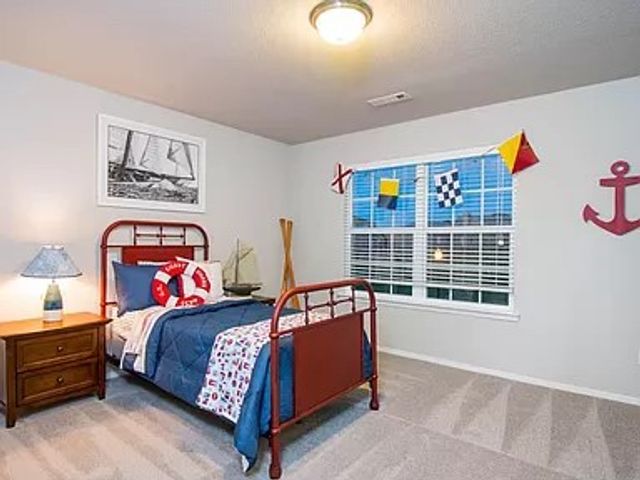 2226 S Ouachita Drive, Fayetteville, AR 72701
