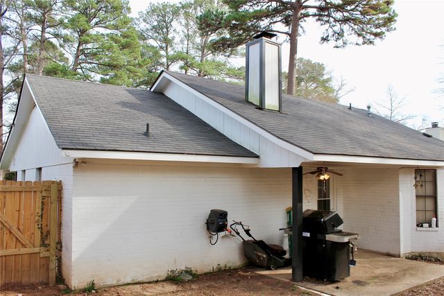 2629 Oakside Drive, Haughton, LA 71037