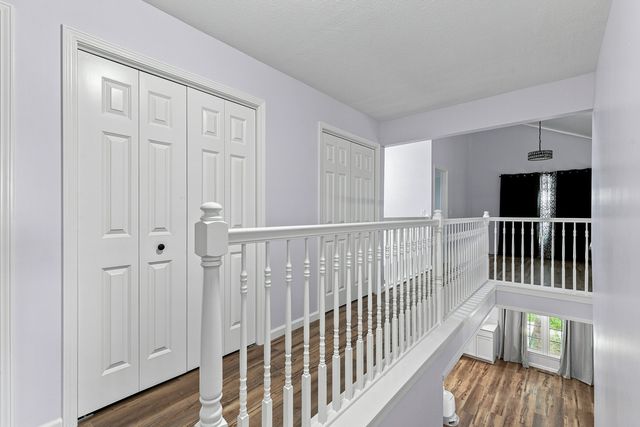 1122 W 59th Street, Davenport, IA 52806