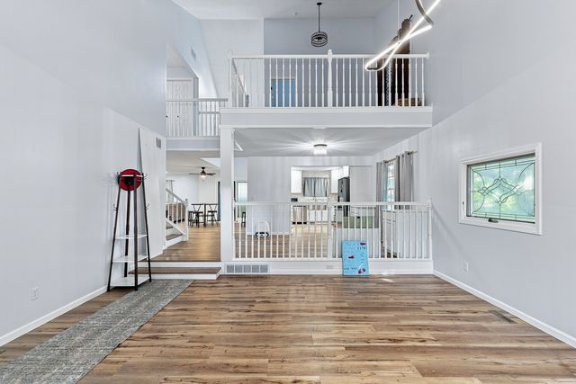 1122 W 59th Street, Davenport, IA 52806