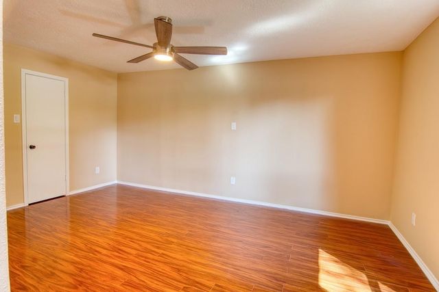 3115 W Creek Club Drive, Missouri City, TX 77459