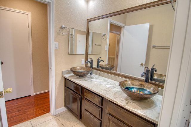 3115 W Creek Club Drive, Missouri City, TX 77459