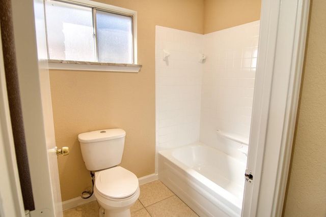 3115 W Creek Club Drive, Missouri City, TX 77459