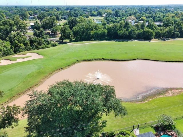 3115 W Creek Club Drive, Missouri City, TX 77459