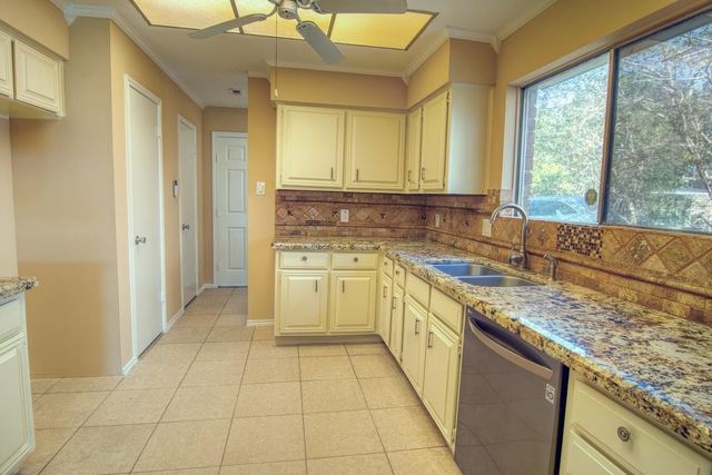 3115 W Creek Club Drive, Missouri City, TX 77459