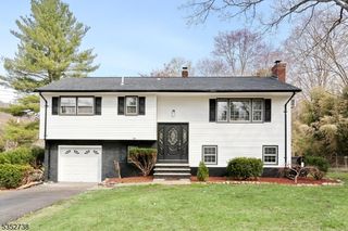 1 Aspen Pl, Ringwood Boro, NJ 07456