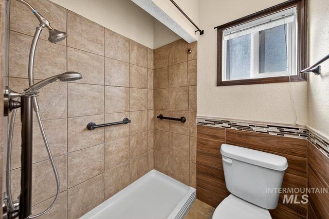 219 16th Ave. S, Nampa, ID 83651