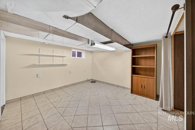 219 16th Ave. S, Nampa, ID 83651